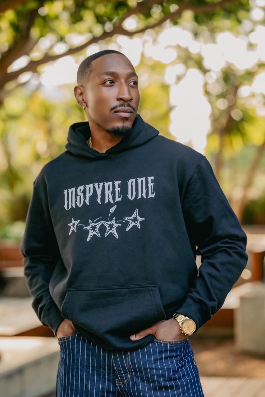 The Minimalist Hoodie – Starfish Edition (Black)